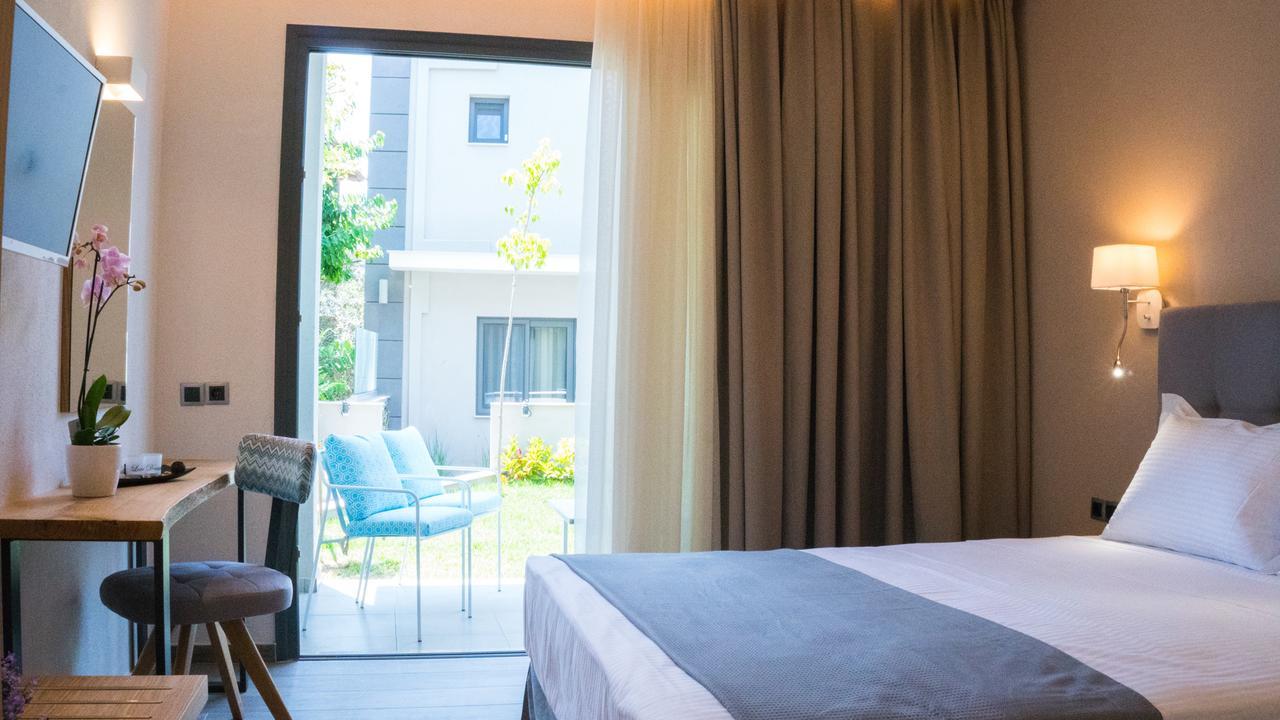 Costa Domus Blue Luxury Apartments Nikiti  Exteriör bild