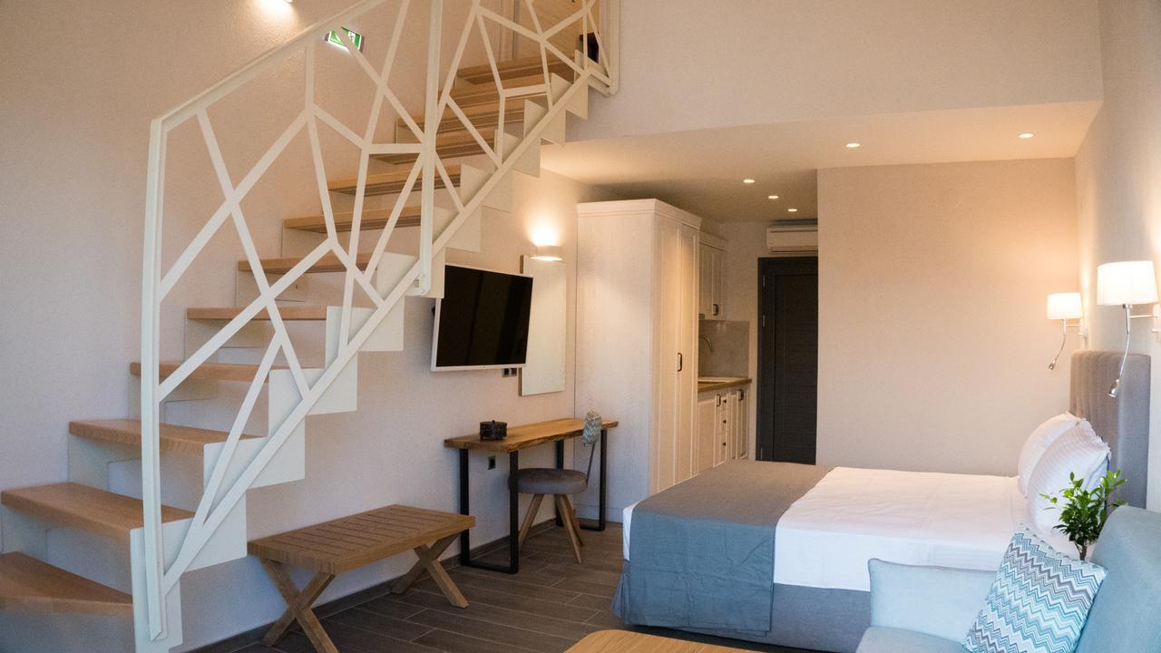 Costa Domus Blue Luxury Apartments Nikiti  Exteriör bild