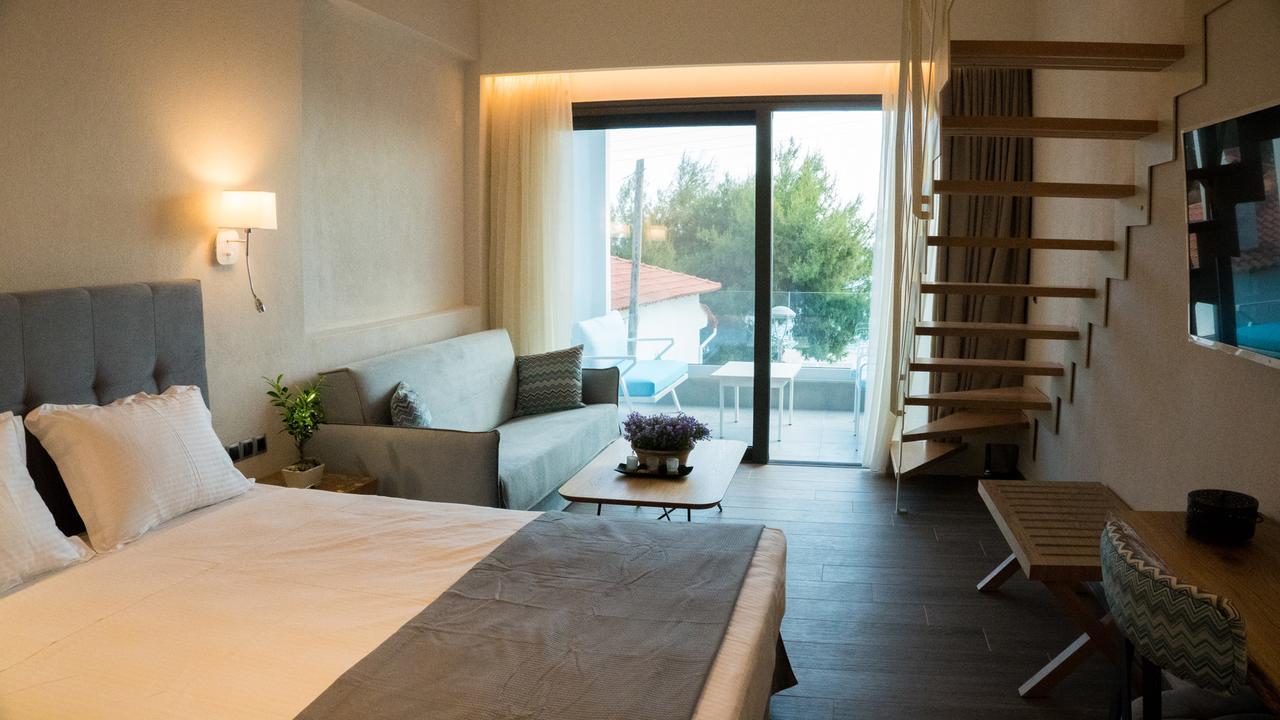 Costa Domus Blue Luxury Apartments Nikiti  Exteriör bild